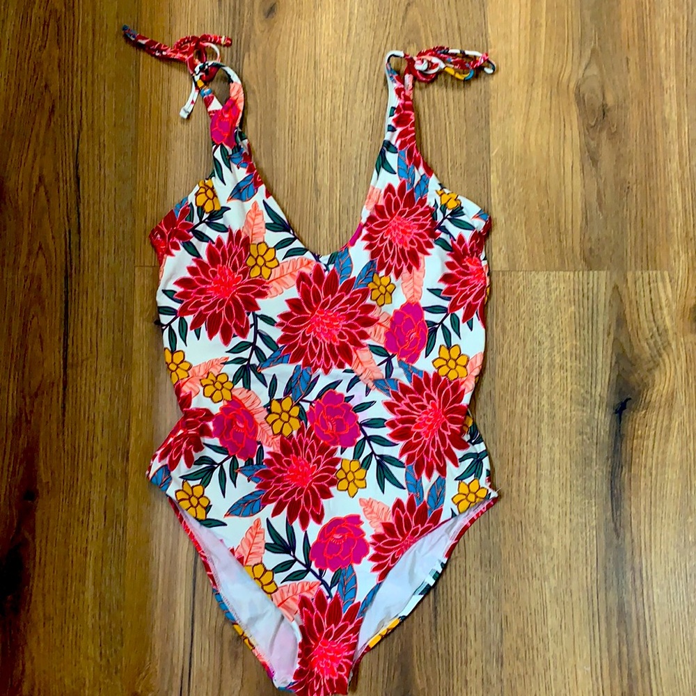 Sun lab swimsuit